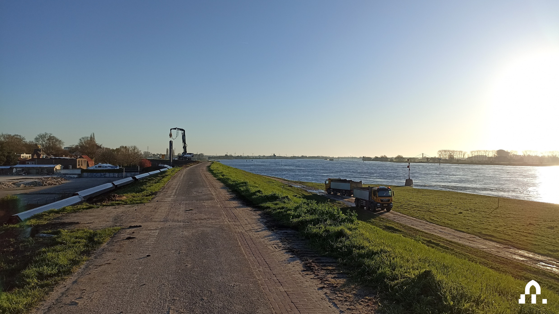 Van Tender naar Uitvoering: 1,5 jaar Dijkversterking Stad Tiel